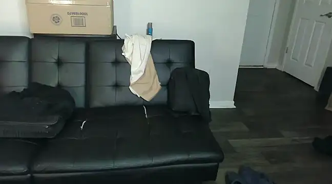 EntitledMistress online show from January 10, 2025, 9:55 am