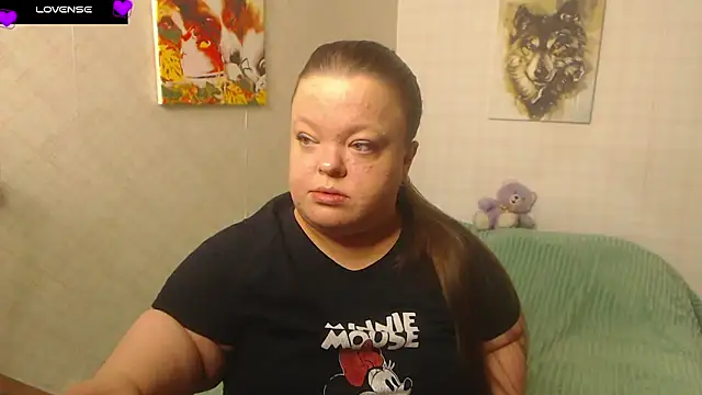 Snapshot of Janiffer_MiMi chatting on October 30, 2025, 8:06 pm Janiffer MiMi online show from October 30, 2025, 8:06 pm