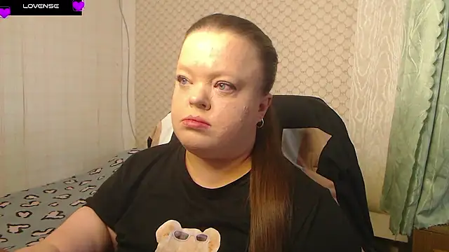 Snapshot of Janiffer_MiMi chatting on January 14, 2026, 11:03 am Janiffer MiMi online show from January 14, 2026, 11:03 am