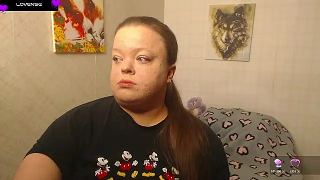 Snapshot of Janiffer_MiMi chatting on November 8, 2025, 3:48 pm Janiffer MiMi online show from November 8, 2025, 3:48 pm