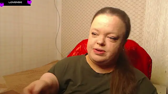 Snapshot of Janiffer_MiMi chatting on December 5, 2025, 7:34 pm Janiffer MiMi online show from December 5, 2025, 7:34 pm