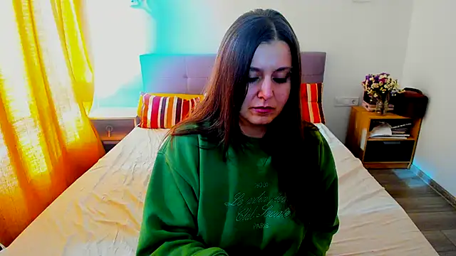 pinupmod online show from October 8, 2025, 11:12 am