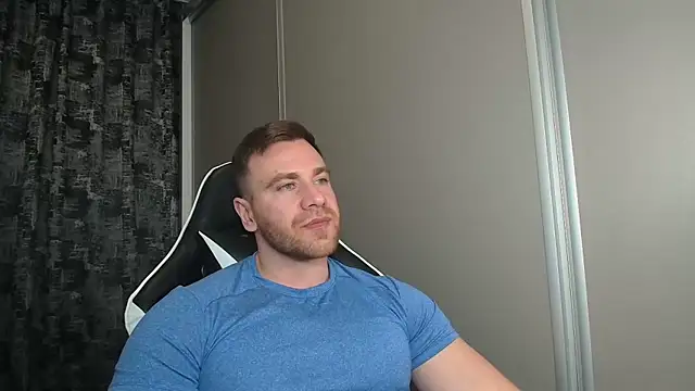 Thori92 online show from March 18, 2026, 5:25 pm