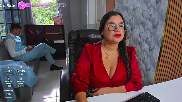 Snapshot of IreneAndGeorge chatting on December 16, 2025, 10:47 pm IreneAndGeorge online show from December 16, 2025, 10:47 pm