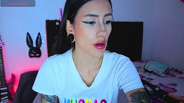 I am kim online show from March 18, 2026, 12:47 am