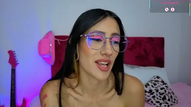 I am kim online show from May 27, 2026, 1:57 am