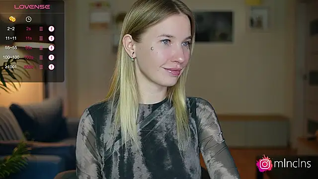 melanielwithu online show from October 19, 2025, 1:14 pm