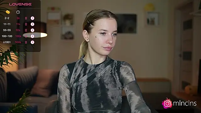 melanielwithu online show from October 13, 2025, 12:40 pm