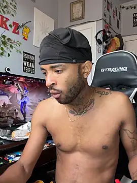 Snapshot of spideyzaddy chatting on September 10, 2025, 4:50 pm spideyzaddy online show from September 10, 2025, 4:50 pm