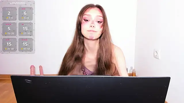 Snapshot of Michelle_Melnss chatting on February 10, 2026, 4:00 am Michelle Melnss online show from February 10, 2026, 4:00 am