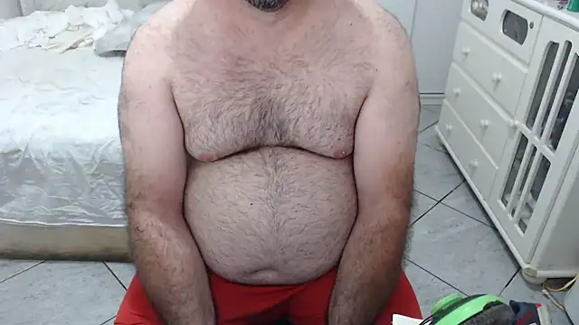 Snapshot of MysterBearMG chatting on November 1, 2025, 11:09 pm MysterBearMG online show from November 1, 2025, 11:09 pm