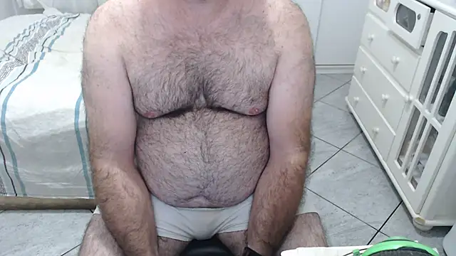 MysterBearMG online show from March 3, 2026, 12:06 am