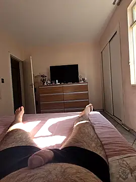 Snapshot of MysterBearMG chatting on November 20, 2025, 6:08 pm MysterBearMG online show from November 20, 2025, 6:08 pm