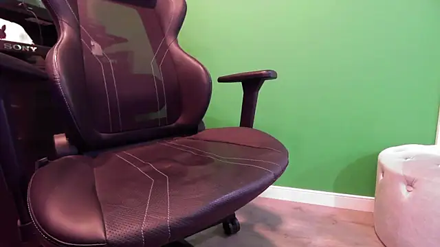 kuruptxxx live online show from December 21, 2025, 3:14 pm