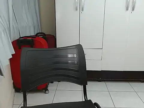 vaholiver online show from February 12, 2026, 6:29 pm