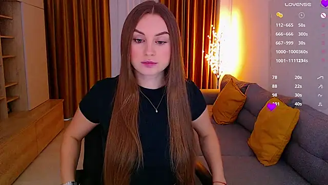  Mia Adams online show from November 7, 2025, 10:09 am