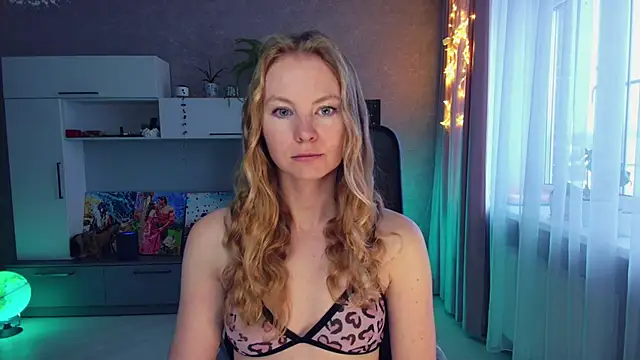 Snapshot of Cuddle_Cat chatting on November 20, 2025, 6:03 am Cuddle Cat online show from November 20, 2025, 6:03 am