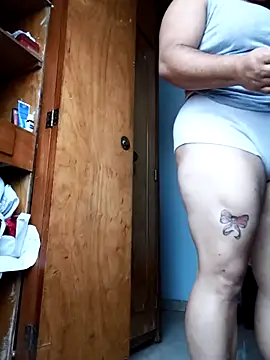 Monseratte21 online show from February 5, 2025, 1:22 pm