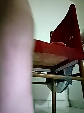 sile2000nou online show from November 30, 2025, 4:24 am