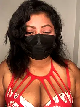 Snapshot of _Cute_ariana_ chatting on October 30, 2025, 6:05 pm  Cute ariana  online show from October 30, 2025, 6:05 pm