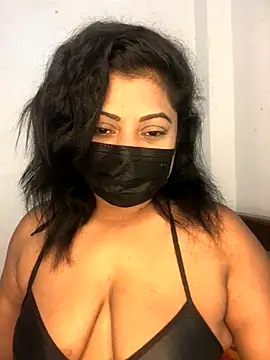 Snapshot of _Cute_ariana_ chatting on December 17, 2025, 7:13 am Cute ariana online show from December 17, 2025, 7:13 am