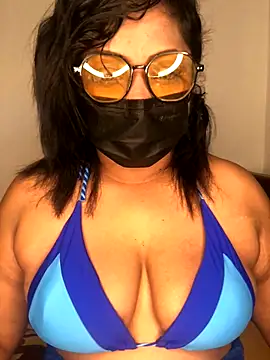 Snapshot of _Cute_ariana_ chatting on October 4, 2025, 7:54 am  Cute ariana  online show from October 4, 2025, 7:54 am