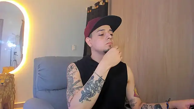 Snapshot of alejandro_calderon1 chatting on February 16, 2025, 4:42 am alejandro calderon1 online show from February 16, 2025, 4:42 am
