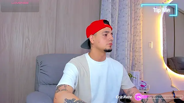 Snapshot of alejandro_calderon1 chatting on October 6, 2025, 6:14 am alejandro calderon1 online show from October 6, 2025, 6:14 am