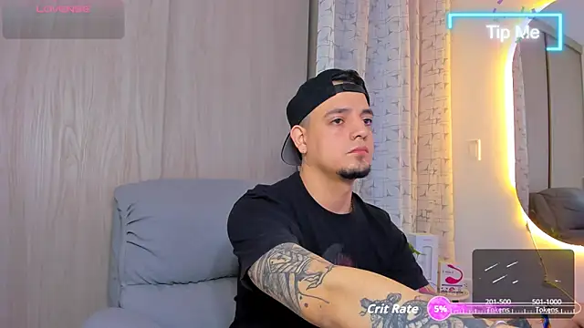 Snapshot of alejandro_calderon1 chatting on October 4, 2025, 6:37 am alejandro calderon1 online show from October 4, 2025, 6:37 am