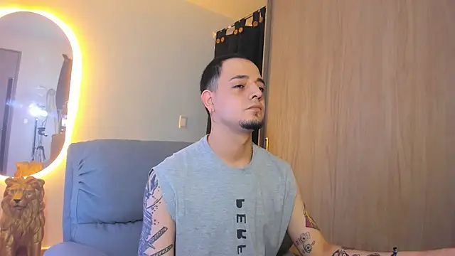 Snapshot of alejandro_calderon1 chatting on February 7, 2025, 6:14 am alejandro calderon1 online show from February 7, 2025, 6:14 am