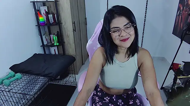 Snapshot of Hannah-grace chatting on July 17, 2026, 11:40 am Hannah-grace online show from July 17, 2026, 11:40 am