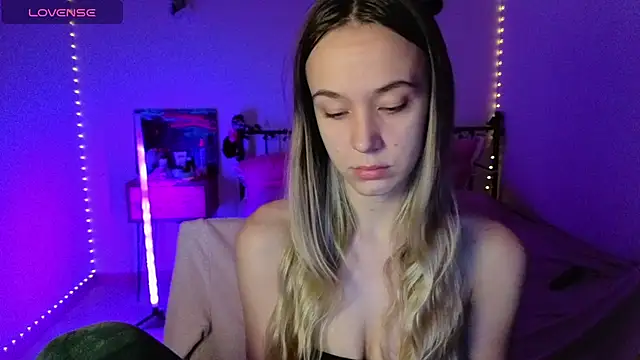 Snapshot of SexyCocobutt chatting on November 2, 2025, 8:19 am SexyCocobutt online show from November 2, 2025, 8:19 am