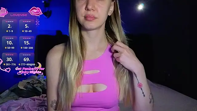 SexyCocobutt online show from February 19, 2026, 12:46 pm