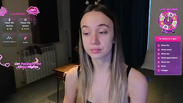 Snapshot of SexyCocobutt chatting on December 14, 2025, 10:21 am SexyCocobutt online show from December 14, 2025, 10:21 am