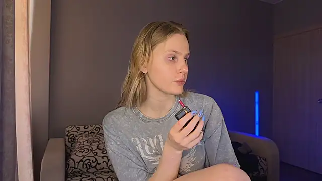 Snapshot of Chanel_Gill chatting on March 13, 2025, 10:47 am Chanel Gill online show from March 13, 2025, 10:47 am