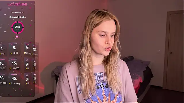 Snapshot of Chanel_Gill chatting on March 23, 2025, 8:15 am Chanel Gill online show from March 23, 2025, 8:15 am