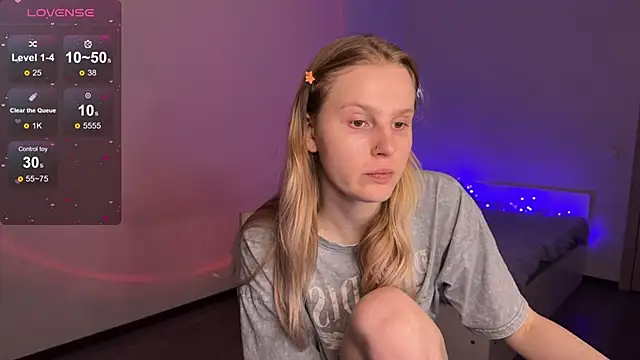 Snapshot of Chanel_Gill chatting on March 12, 2025, 6:40 am Chanel Gill online show from March 12, 2025, 6:40 am