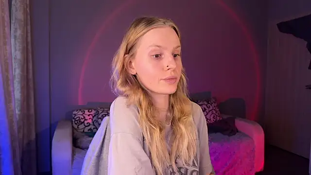 Snapshot of Chanel_Gill chatting on September 11, 2025, 3:45 pm Chanel Gill online show from September 11, 2025, 3:45 pm