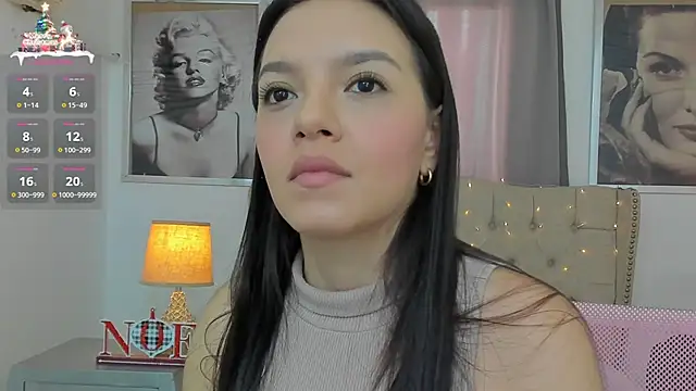 Snapshot of Beautyari_ chatting on December 4, 2025, 12:15 pm Beautyari online show from December 4, 2025, 12:15 pm