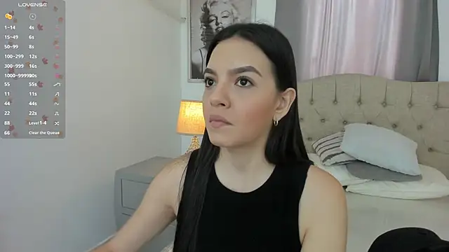 Snapshot of Beautyari_ chatting on November 12, 2025, 12:42 pm Beautyari online show from November 12, 2025, 12:42 pm