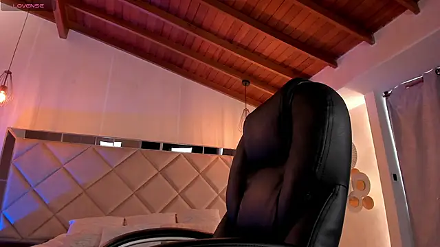 Snapshot of JennaOlsonX chatting on March 3, 2025, 6:56 pm JennaOlsonX online show from March 3, 2025, 6:56 pm