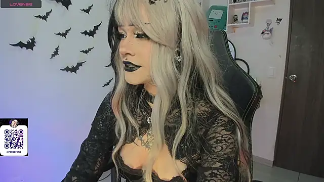 damnliciousss online show from November 10, 2025, 11:10 pm