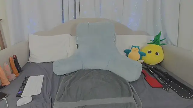 MeghanXO online show from March 17, 2026, 1:19 am