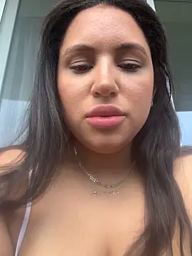 MeghanXO online show from September 12, 2025, 6:29 pm