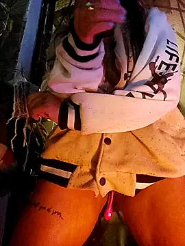 k lebannon online show from March 14, 2025, 8:38 pm