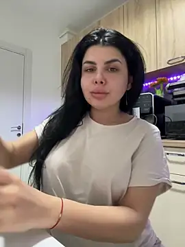 Snapshot of Scarlett-Dream chatting on April 2, 2026, 5:47 am Scarlett-Dream online show from April 2, 2026, 5:47 am