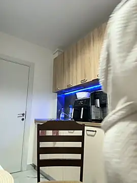 Snapshot of Scarlett-Dream chatting on October 28, 2025, 7:07 am Scarlett-Dream online show from October 28, 2025, 7:07 am