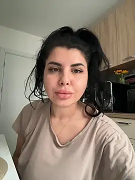 Snapshot of Scarlett-Dream chatting on November 12, 2025, 7:56 am Scarlett-Dream online show from November 12, 2025, 7:56 am