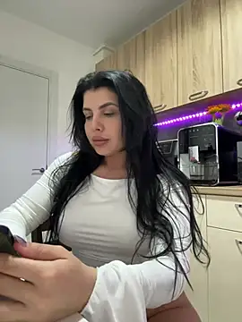 Snapshot of Scarlett-Dream chatting on March 27, 2026, 1:01 pm Scarlett-Dream online show from March 27, 2026, 1:01 pm