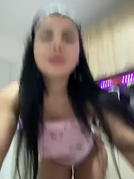 Snapshot of Scarlett-Dream chatting on April 14, 2026, 9:58 am Scarlett-Dream online show from April 14, 2026, 9:58 am